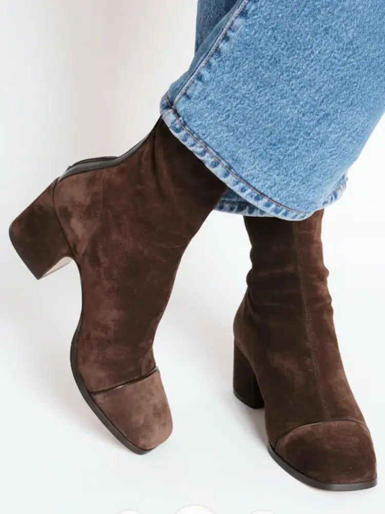 Damen Stiefeletten Greta – Weiches Wildleder, stabiler Blockabsatz