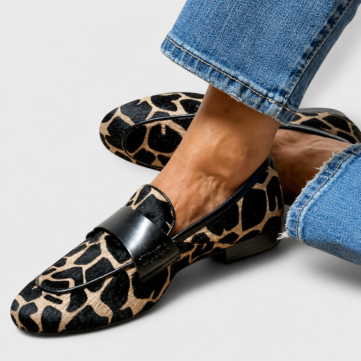 Damen Mokassins Sophia – Leopardenmuster, Handarbeit
