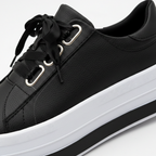 Damen Plateau-Sneaker Lena – Schnürung mit Metallösen, hohe Sohle