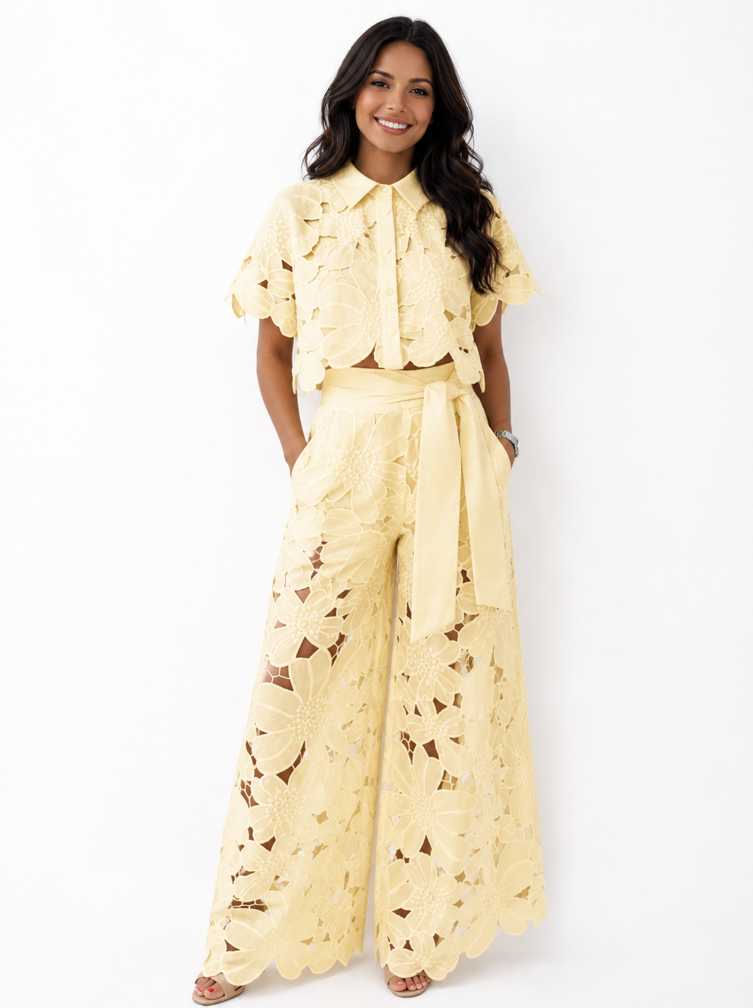 Damen Zweiteiler Emma – Florales Lochmuster, fließende Hose