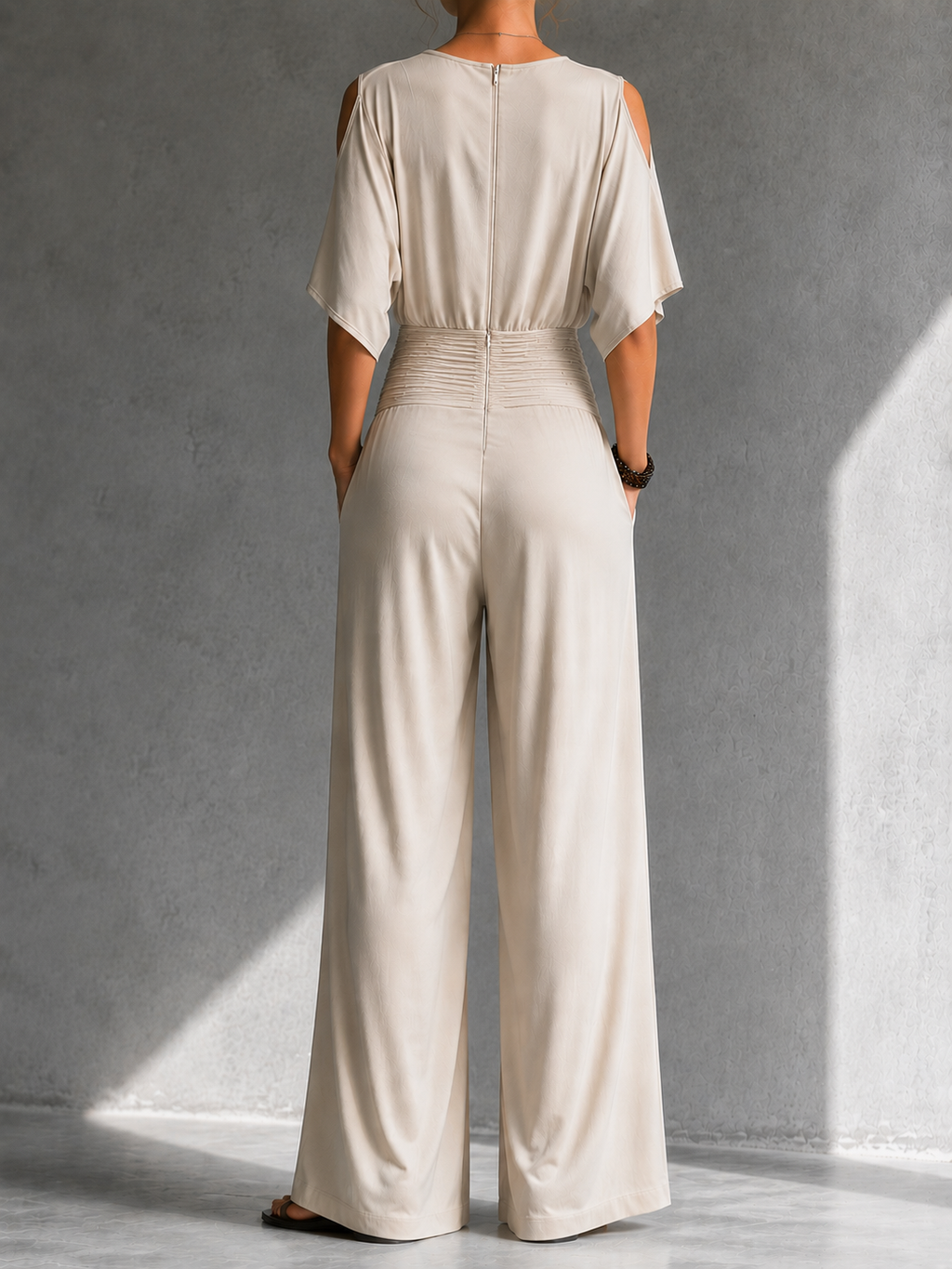 Damen Jumpsuit Emma – Wickelausschnitt, Taillenbund, weites Bein