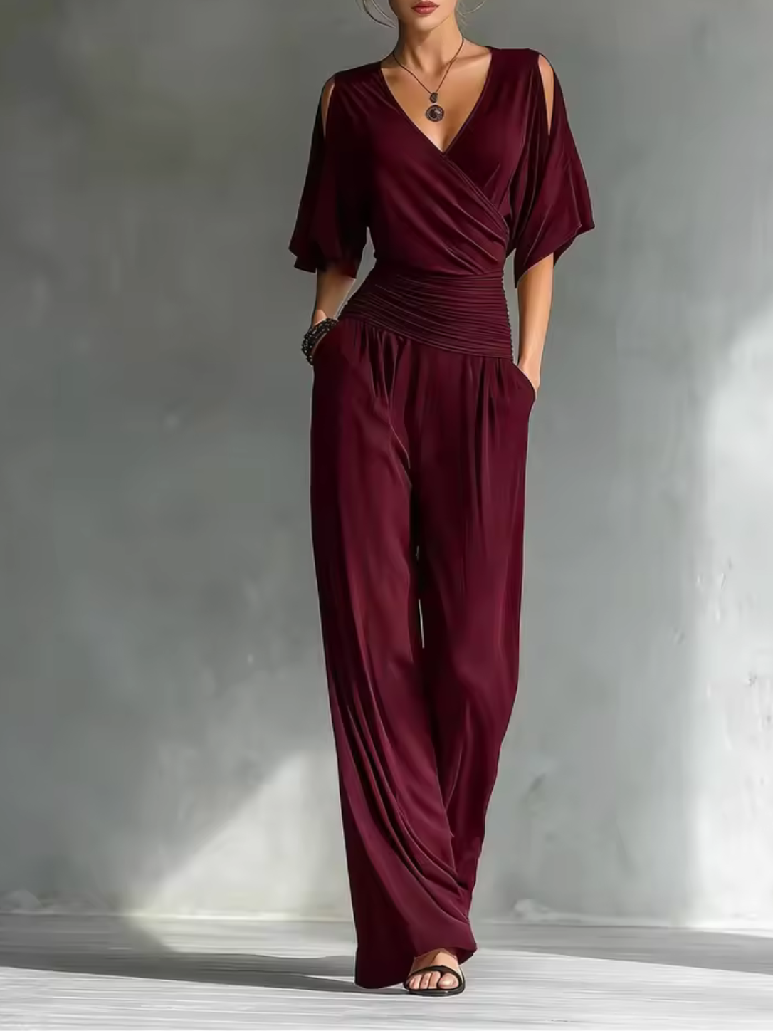 Damen Jumpsuit Emma – Wickelausschnitt, Taillenbund, weites Bein