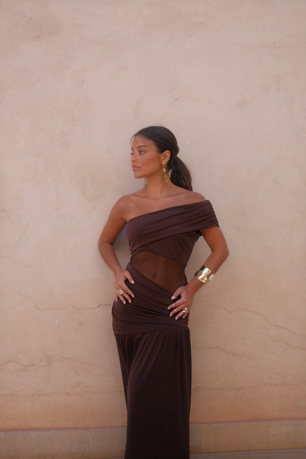 Damen Abendkleid lang braun – Figurbetont, hochwertiges Material