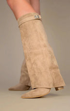 Damen Stiefel hoch Emma – Wildleder-Optik mit Goldbügel