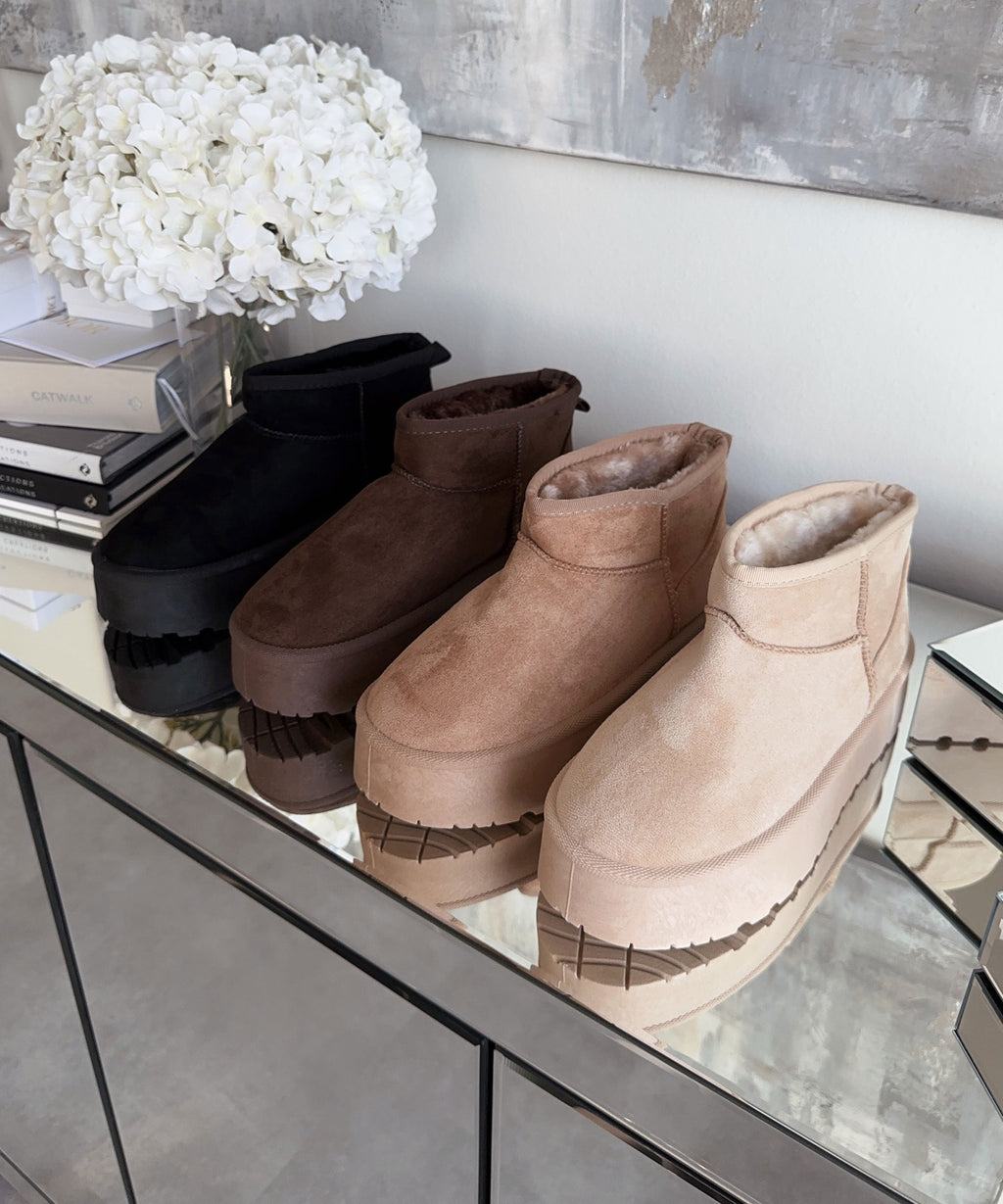 Damen Stiefel Plattform Greta – Kamelfarben, Gefüttert