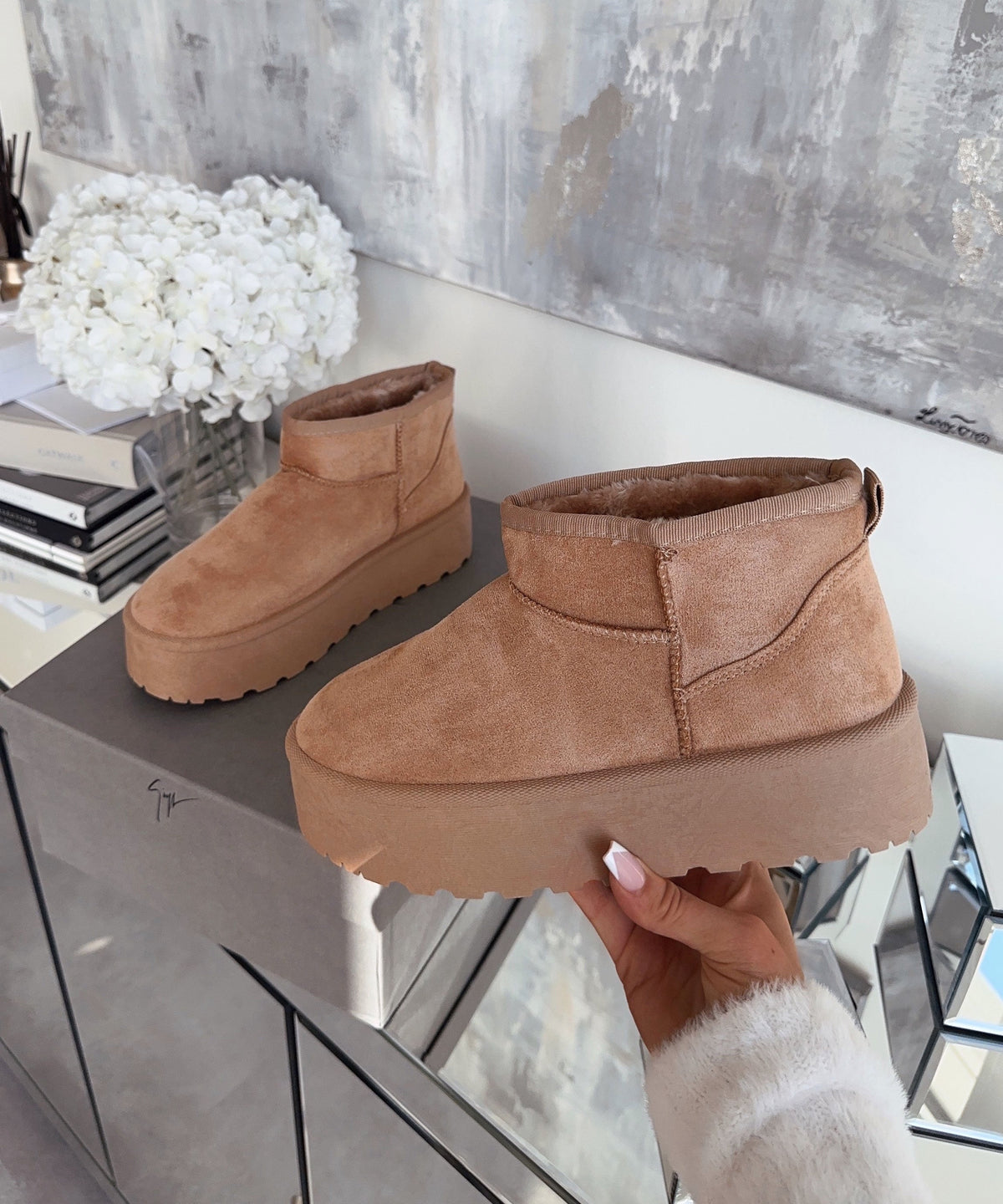 Damen Stiefel Plattform Greta – Kamelfarben, Gefüttert