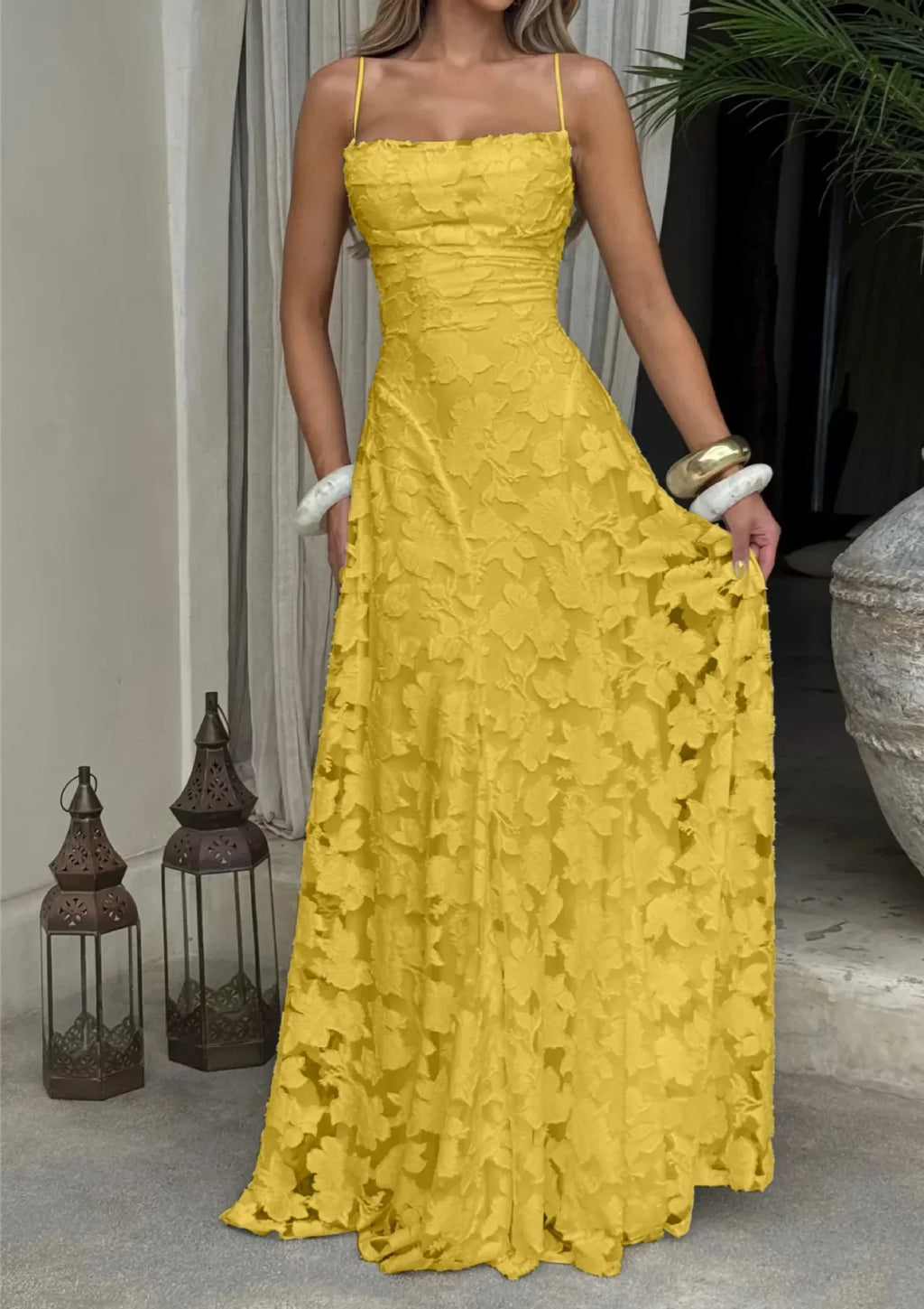 Damen Abendkleid Emma – Florales Muster, Spaghettiträger, Schnürung am Rücken