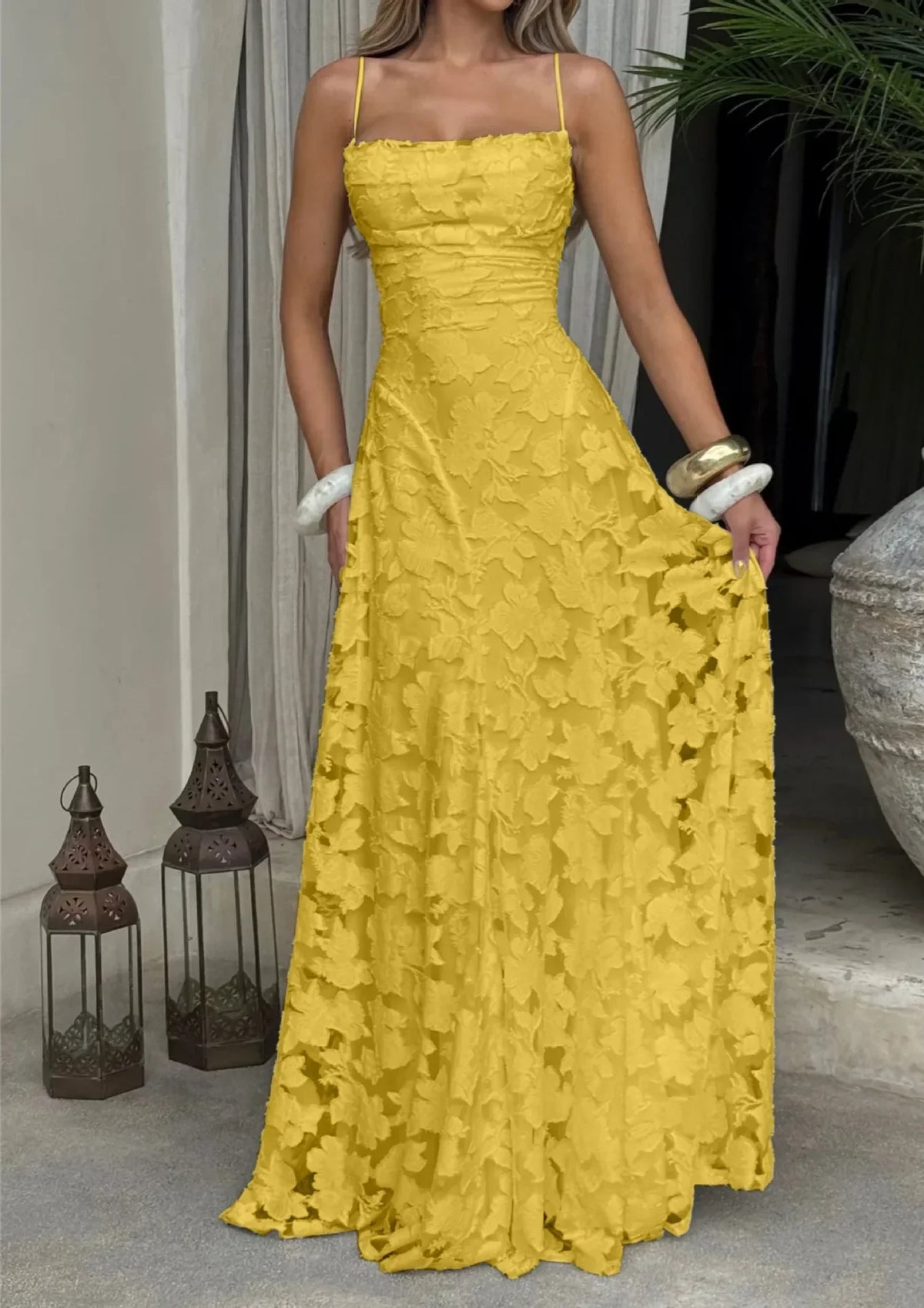 Damen Abendkleid Emma – Florales Muster, Spaghettiträger, Schnürung am Rücken