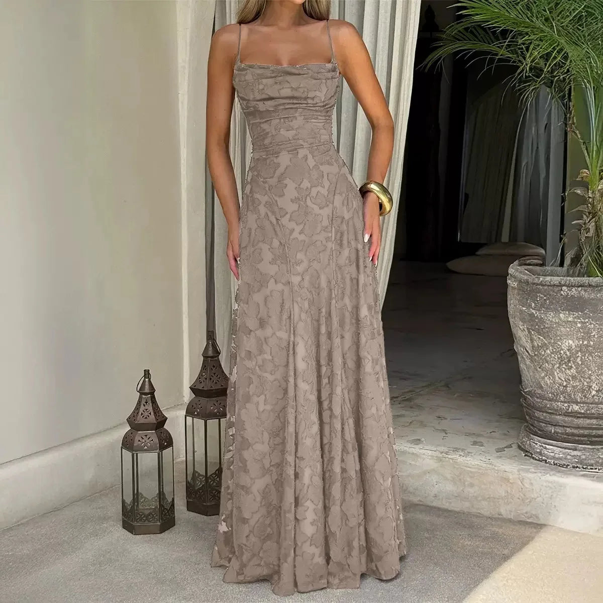 Damen Abendkleid Emma – Florales Muster, Spaghettiträger, Schnürung am Rücken