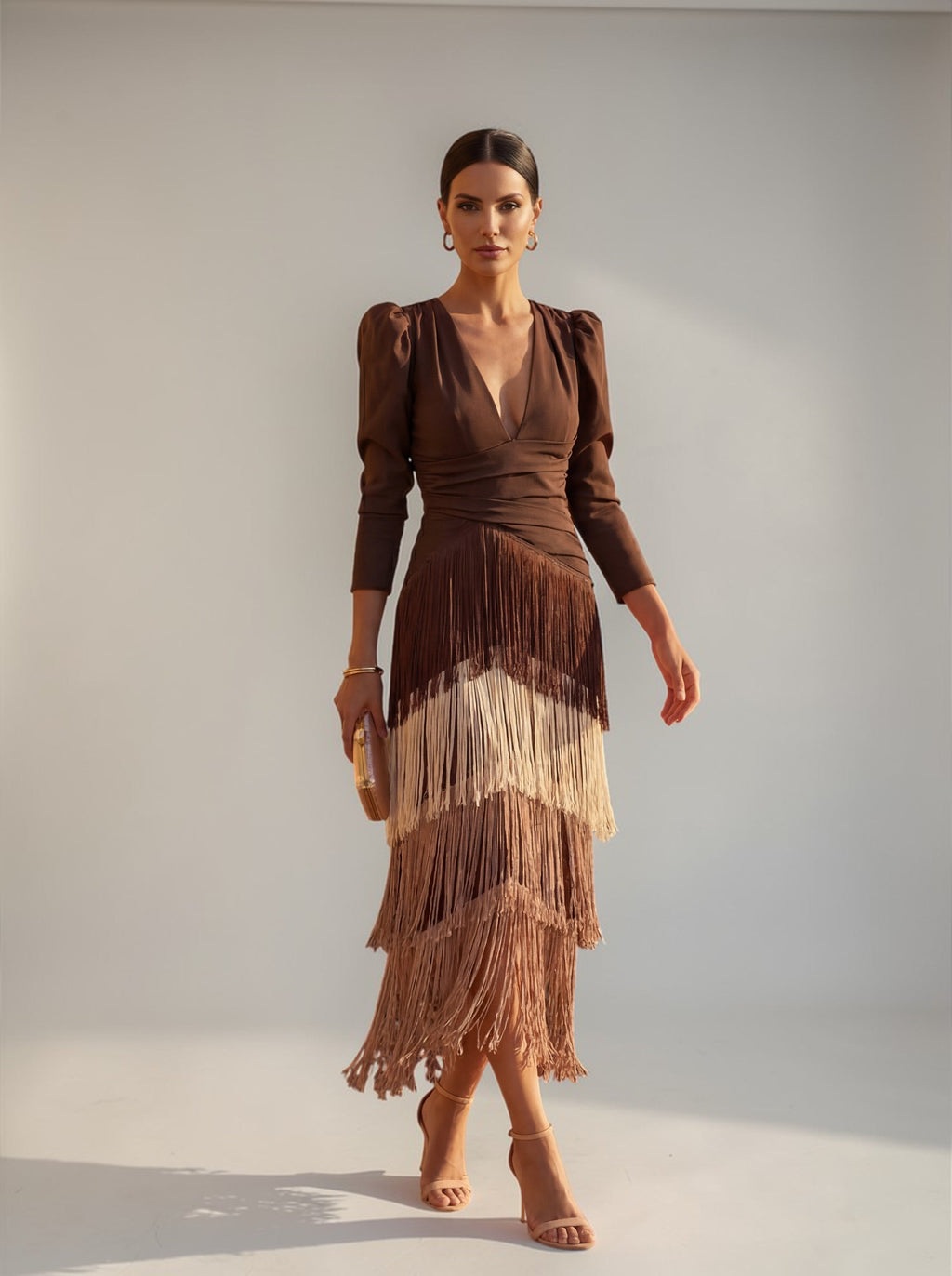 Damen Maxikleid Greta – Boho Fransen, V-Ausschnitt, Wildleder