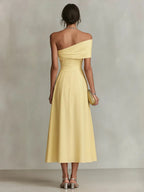 Damen Hochzeitskleid Lina – Lang, asymmetrisch, elegante Silhouette