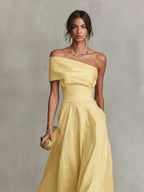 Damen Hochzeitskleid Lina – Lang, asymmetrisch, elegante Silhouette