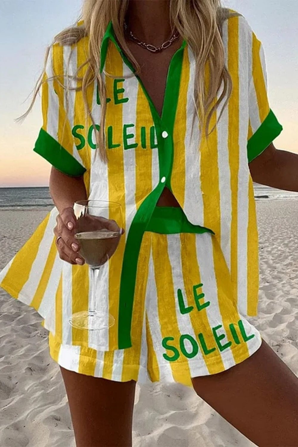 Damen Leinenset Hemd und Shorts – Bunter Druck Sommer