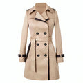 Damen Trenchcoat Beatriz – Doppelreiher, tailliert, Kontrastkanten