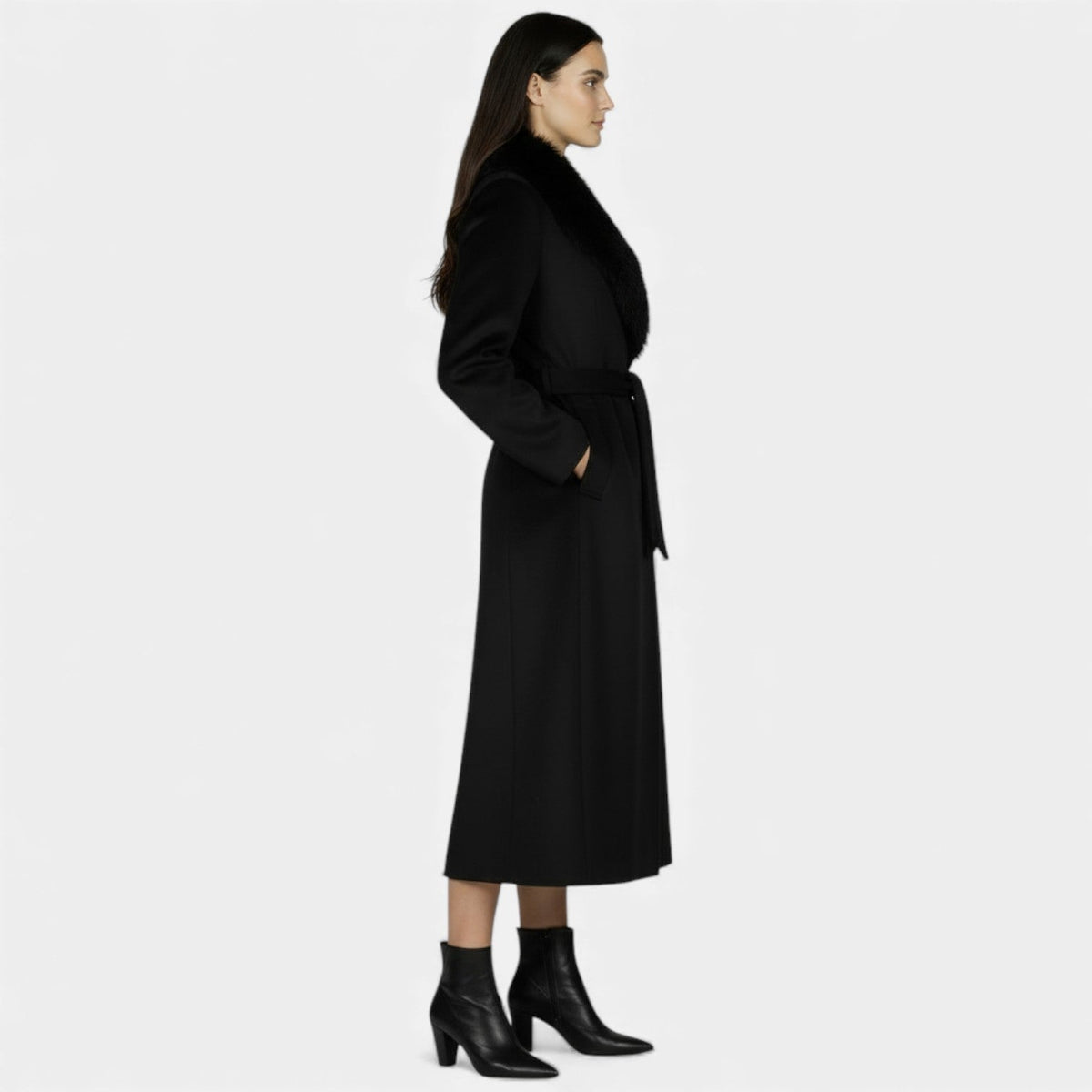 Damen Wollmantel lang Emma – Eleganter Schnitt mit Kunstfellkragen