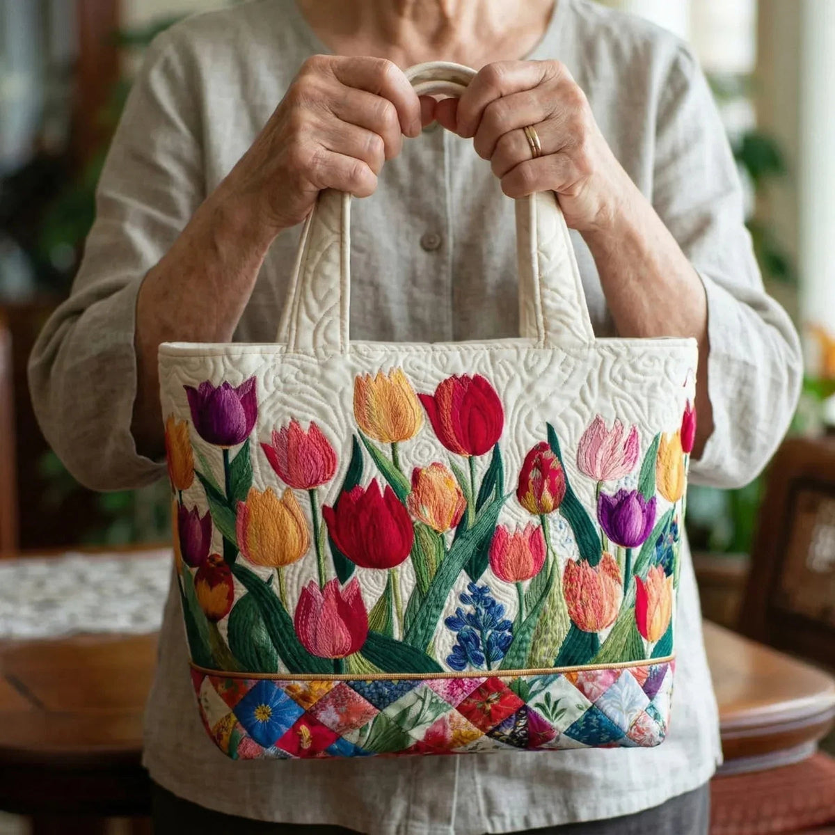Damen Tote Bag Sophie – Handgesteppt, Patchwork, einzigartiger Print