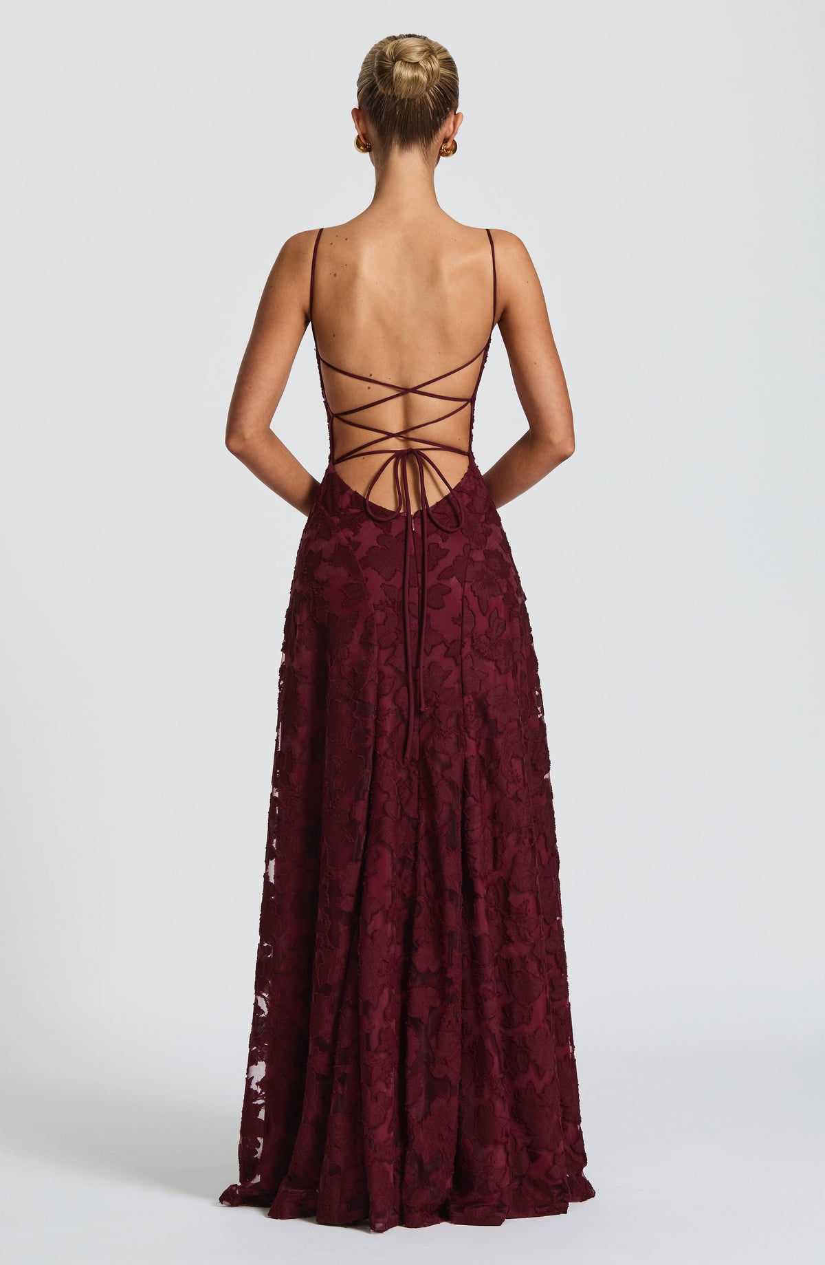 Damen Abendkleid Emma – Florales Muster, Spaghettiträger, Schnürung am Rücken