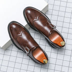 Herren Monk-Strap Schuhe – Leder, Brogue-Details mit Schnalle