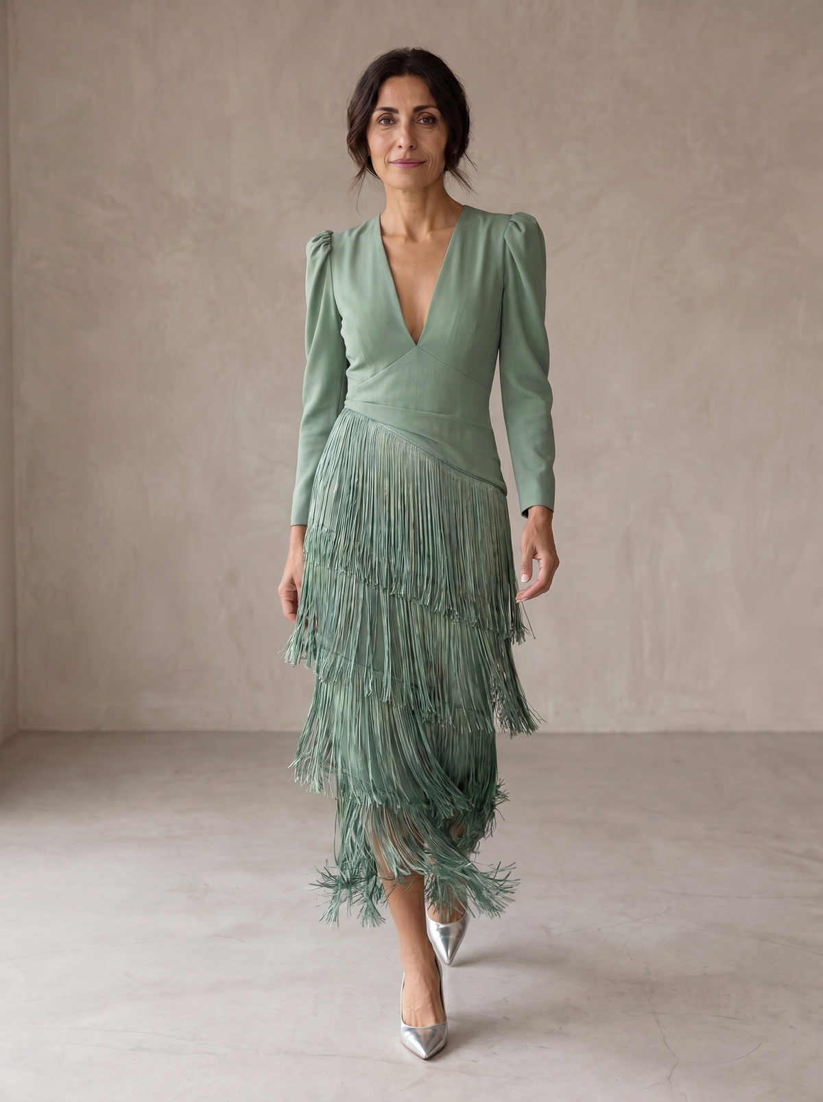 Damen Midikleid Emma – Fließend mit Fransen-Langärmeln