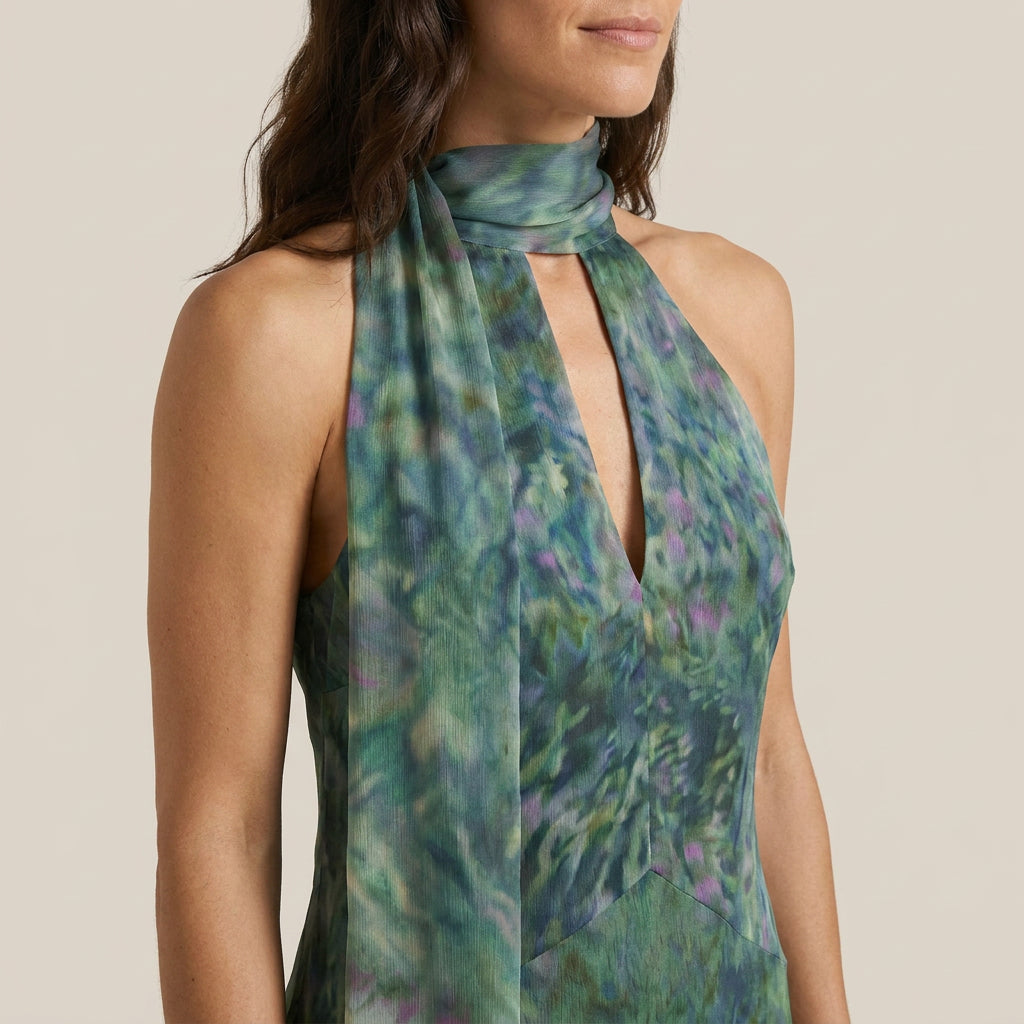 Damen Abendkleid Emma – Neckholder, fließend, abstraktes Muster