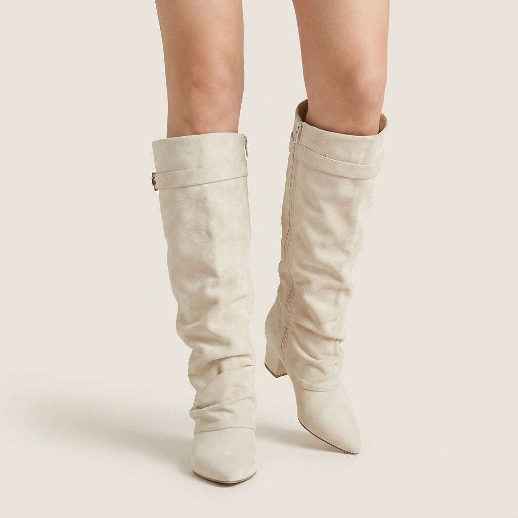Damen Stiefel Sophia – Wildleder-Optik, Raffung, niedriger Blockabsatz