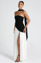 Damen Ballkleid Lina – Corsage, Bandeau-Ausschnitt, Schlitz