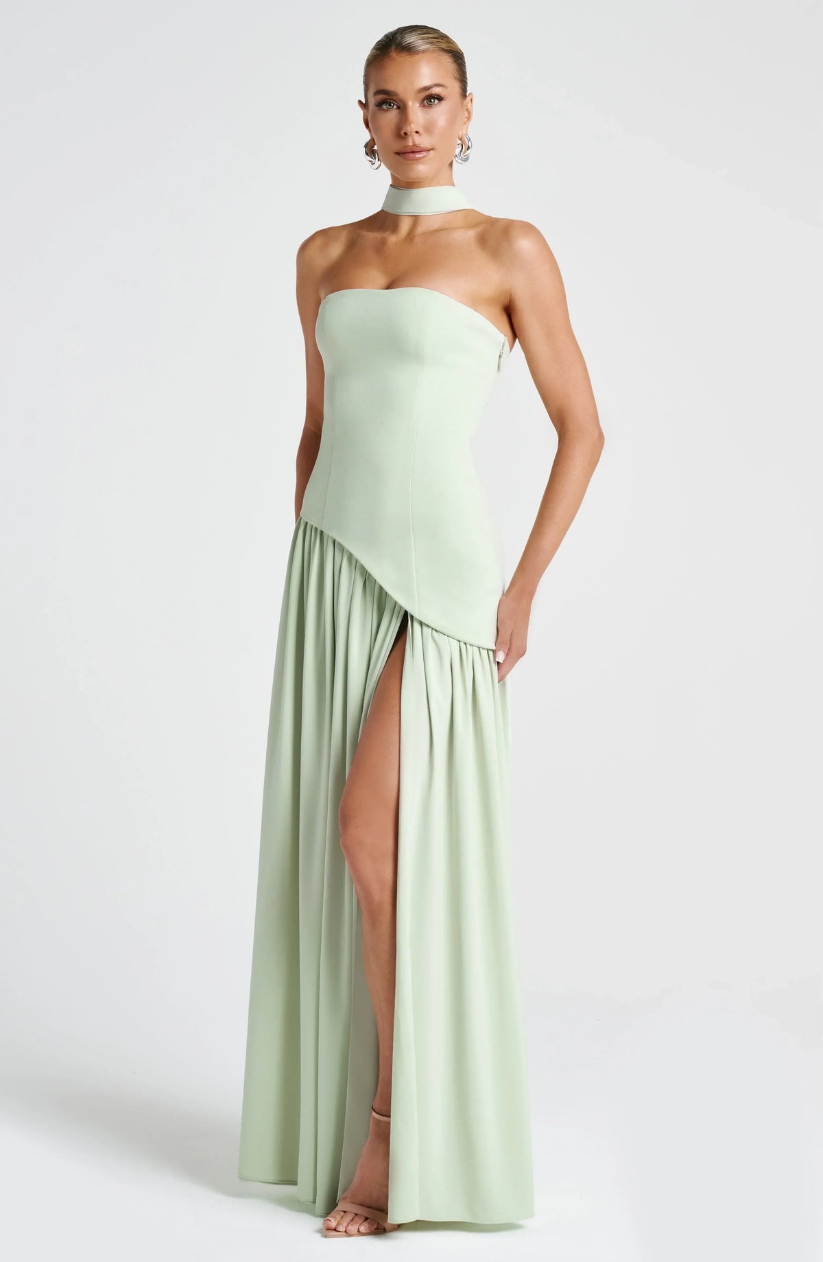 Damen Ballkleid Lina – Corsage, Bandeau-Ausschnitt, Schlitz